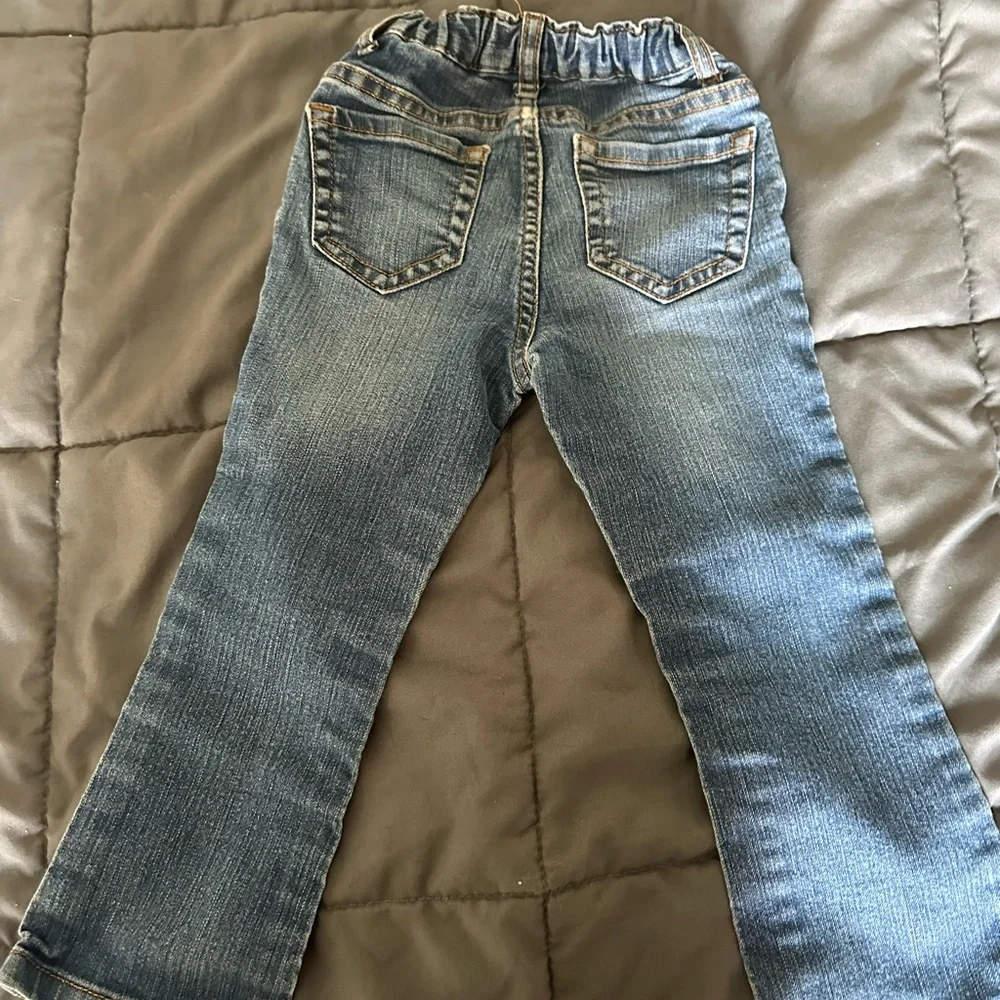 🍒🍒 3/7 BUNDLE DEAL The Children's Place Blue Boot Cut Jeans